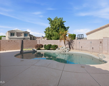 720 S Sabrina Street - Photo Thumbnail 17