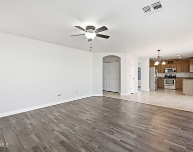 720 S Sabrina Street - Photo Thumbnail 4