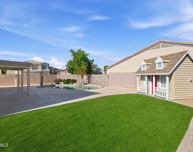 720 S Sabrina Street - Photo Thumbnail 16