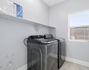 16809 W Magnolia Street - Photo Thumbnail 20