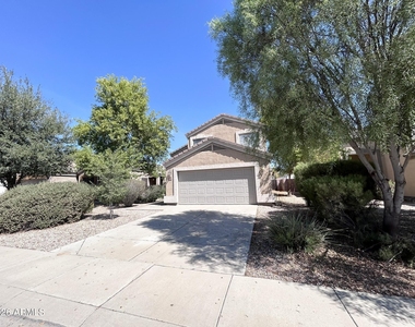 3174 W Carlos Lane - Photo Thumbnail 1