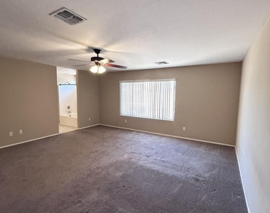 3174 W Carlos Lane - Photo Thumbnail 19