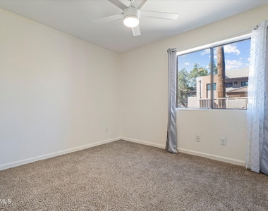 1065 W 1st Street - Photo Thumbnail 9