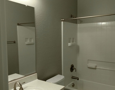 4232 E Bruce Court - Photo Thumbnail 6