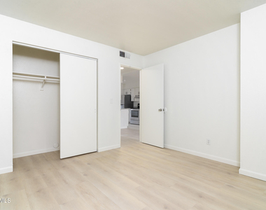 2444 E Willetta Street - Photo Thumbnail 13