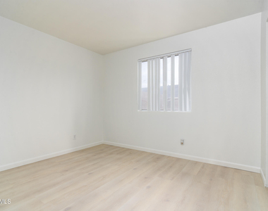 2444 E Willetta Street - Photo Thumbnail 16