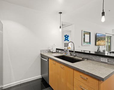 1111 W University Drive - Photo Thumbnail 7