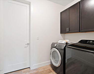 3104 N 37th Street - Photo Thumbnail 16