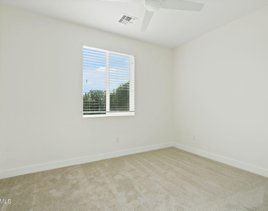 3104 N 37th Street - Photo Thumbnail 14