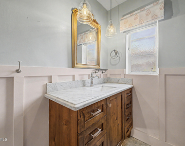1333 E Monte Vista Road - Photo Thumbnail 17