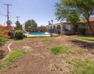 7337 E Lewis Avenue - Photo Thumbnail 21
