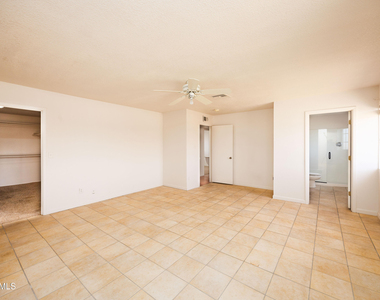 7337 E Lewis Avenue - Photo Thumbnail 12
