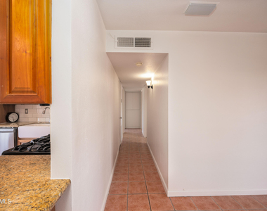 7337 E Lewis Avenue - Photo Thumbnail 16