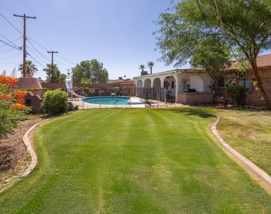 7337 E Lewis Avenue - Photo Thumbnail 22