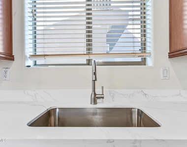 4046 S Tatum Lane - Photo Thumbnail 3