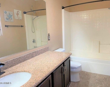 2862 E Bagdad Road - Photo Thumbnail 11