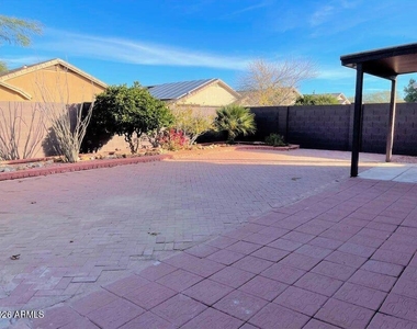 2862 E Bagdad Road - Photo Thumbnail 13