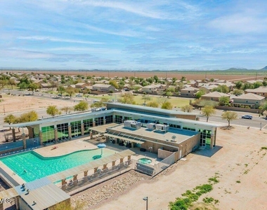 2862 E Bagdad Road - Photo Thumbnail 15