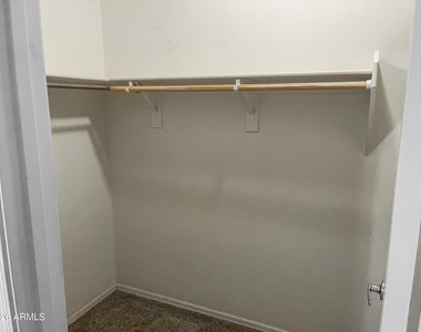 17727 N 89th Drive - Photo Thumbnail 8