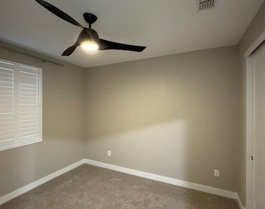 3855 S Mcqueen Road - Photo Thumbnail 14