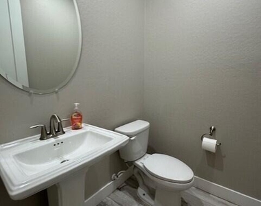 3855 S Mcqueen Road - Photo Thumbnail 17