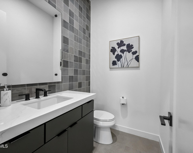 12746 E Casitas Del Rio Drive - Photo Thumbnail 38