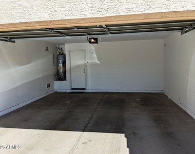 7500 E Deer Valley Road - Photo Thumbnail 22