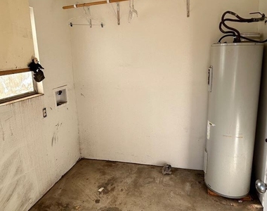 2254 E Alpine Avenue - Photo Thumbnail 23