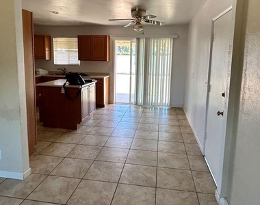2254 E Alpine Avenue - Photo Thumbnail 6