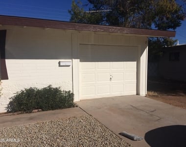 2254 E Alpine Avenue - Photo Thumbnail 1
