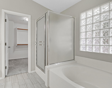 5529 E Gable Avenue - Photo Thumbnail 12