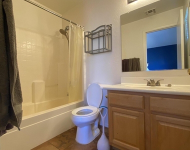 6724 N 129th Lane - Photo Thumbnail 24