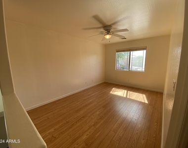 6724 N 129th Lane - Photo Thumbnail 14