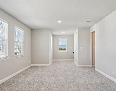 3009 Camilli Cove - Photo Thumbnail 25