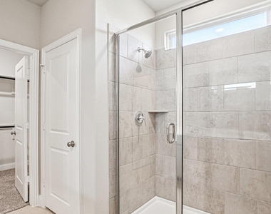 3009 Camilli Cove - Photo Thumbnail 23