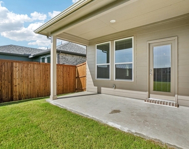 3009 Camilli Cove - Photo Thumbnail 35