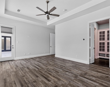 3131 Callander - Photo Thumbnail 18