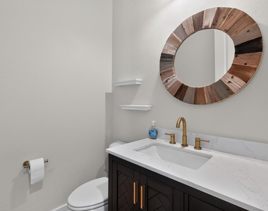 3131 Callander - Photo Thumbnail 29