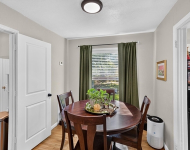 10518 Dawn Drive - Photo Thumbnail 11