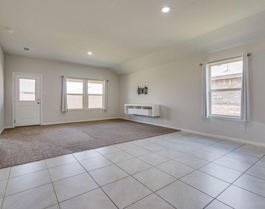 16424 Milwaukee Street - Photo Thumbnail 8