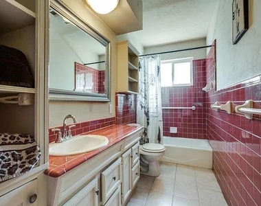 3539 Merrell Road - Photo Thumbnail 8