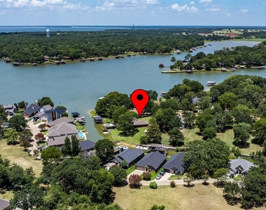 111 Hickory Creek Circle - Photo Thumbnail 1
