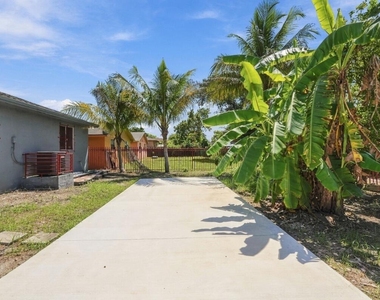 4952 Nw 21st Avenue - Photo Thumbnail 32