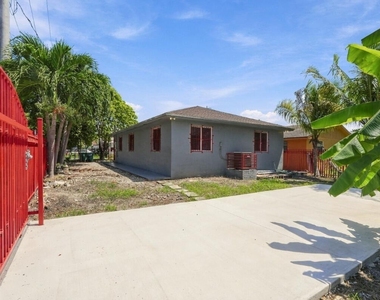 4952 Nw 21st Avenue - Photo Thumbnail 31