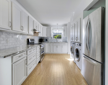 8388 Se Croft - Photo Thumbnail 8