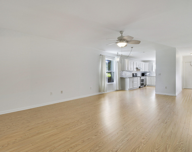8388 Se Croft - Photo Thumbnail 15