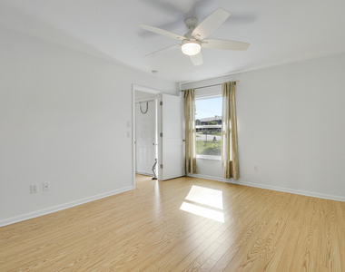 8388 Se Croft - Photo Thumbnail 27