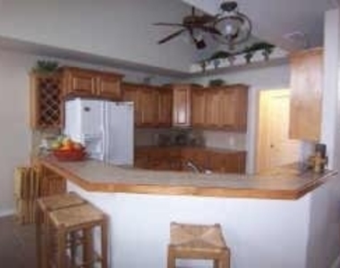 4034 Cougar Way - Photo Thumbnail 7