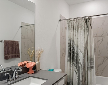 5114 Springlake Parkway - Photo Thumbnail 7