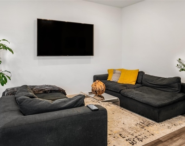 5114 Springlake Parkway - Photo Thumbnail 17